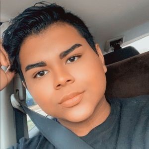 Meet your Posher, Pablo